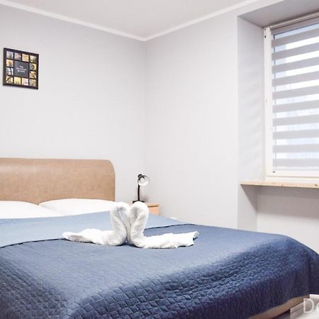 Apartamenty I Pokoje Centrum Pilsudskiego เบียวิสตอก ภายนอก รูปภาพ