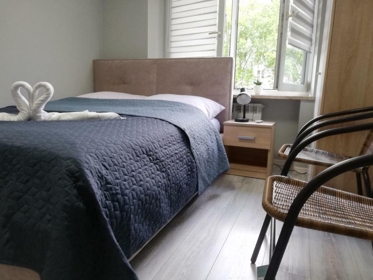 Apartamenty I Pokoje Centrum Pilsudskiego เบียวิสตอก ภายนอก รูปภาพ